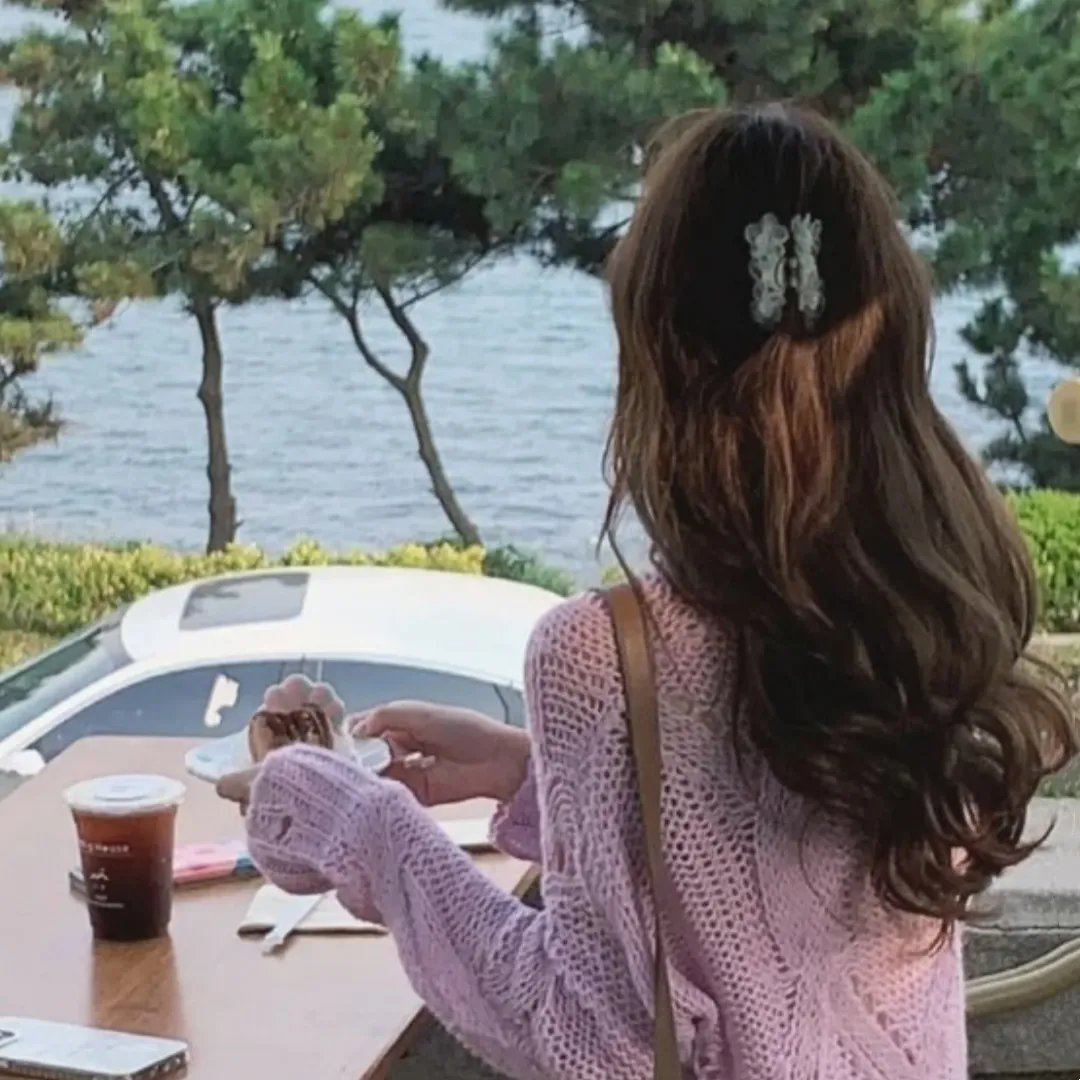 江豚·风时舞